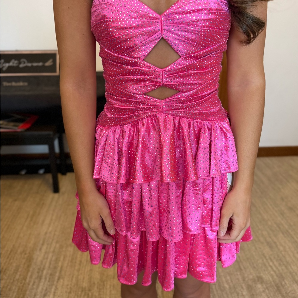 Elegant Hot Pink Strapless Prom Hoco Homecoming Dress sequins ruffles size 4 - Picture 7 of 9